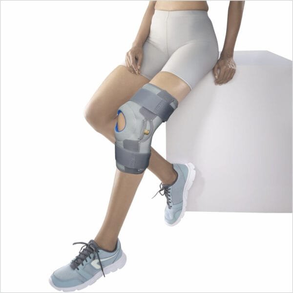 Neoprene Hinged Patella Knee Brace